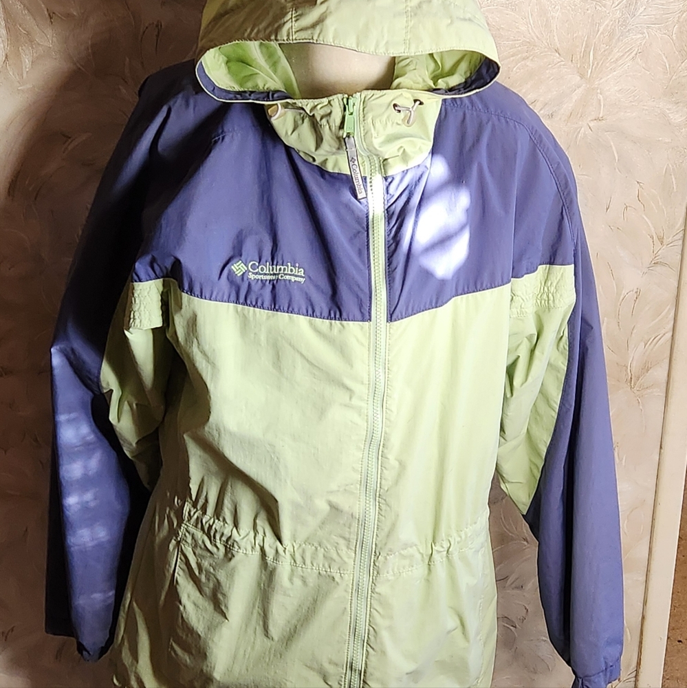 Columbia lightweight jacket